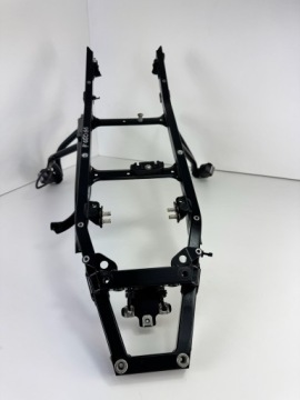 BMW F650 GS ПОДРАМНИК ПОДНОЖКИ ЗАДНЯЯ РАМА