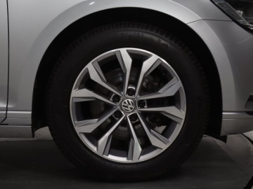 Volkswagen Passat B8 Limousine 1.8 TSI BlueMotion Technology 180KM 2017 VW Passat 1.8 TSI, Salon Polska, 1. Właściciel, zdjęcie 14