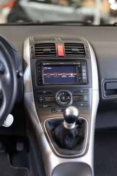 Toyota Auris I Hatchback 5d Facelifting 1.6 Valvematic 132KM 2011 Toyota Auris 1.6 Dynamic 1.6 Benzyna 132KM, zdjęcie 36
