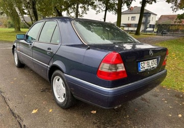Mercedes Klasa C W202 Sedan W202 2.8 193KM 1995 Mercedes-Benz Klasa C Niski przebieg, skorzana tapicerka, klimatyzacja 2.8, zdjęcie 7
