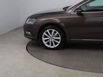 Volkswagen Passat B8 2014 VW Passat 1.8 TSI, DSG, Xenon, Klima, Klimatronic, zdjęcie 14