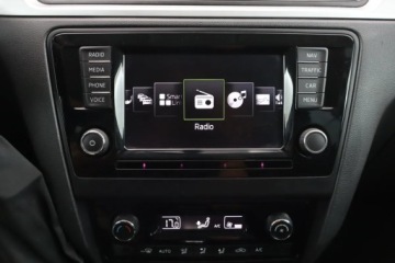 Skoda Rapid II Spaceback 1.4 TDI 90KM 2015 Skoda Rapid Spaceback 1.4 TDI, Salon Polska, DSG, zdjęcie 18