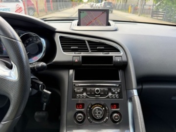 Peugeot 3008 I Crossover 2.0 Hybrid4 200KM 2013 Peugeot 3008 HYBRYDA 200 KONI AUTOMAT SKORY 4X4 PARKTRONIC HEAD-UP PANORAMA, zdjęcie 14