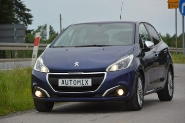 Peugeot 208 I Hatchback 5d Facelifting 1.2 PureTech 82KM 2016 Peugeot 208 1.2 Benzyna nawigacja STYLE gwarancja