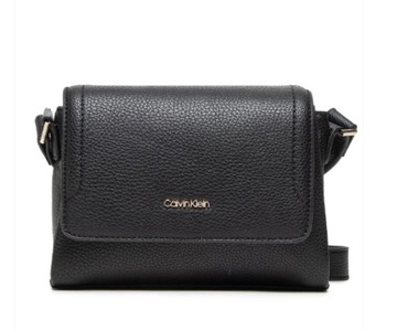 Calvin Klein Torebka Ck Elevated Crossbody W/Flap Czarna listonoszka