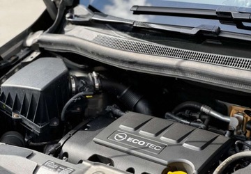 Opel Meriva II Mikrovan 1.4 Twinport ECOTEC 100KM 2010 Opel Meriva Opel Meriva 1.4 Design Edition, zdjęcie 21