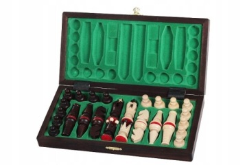 КОРОЛЕВСКИЕ ШАХМАТЫ МАКСИ (31х31см) - ПОЛЬСКИЕ! - РЕЖИССЕР