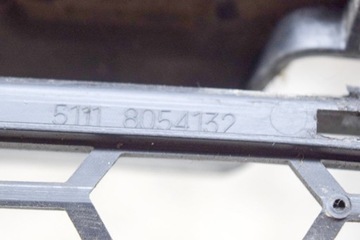 BMW 3 F30 320D PŘEDNÍ NÁRAZNÍK SPODNÍ MŘÍŽKA 8054132 2.0 DIESEL 135KW 2013