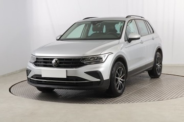 Volkswagen Tiguan II SUV Facelifting 1.5 TSI 150KM 2022 VW Tiguan 1.5 TSI, Salon Polska, Serwis ASO, zdjęcie 1