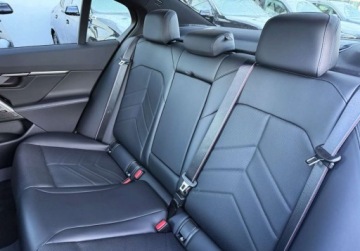 BMW Seria 5 G90-91 2025 BMW Seria 5 I wlasciciel M Pro 360 Hak Gwarancja Bezwypadkowy FVAT23, zdjęcie 31