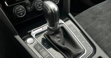 Volkswagen Passat B8 Variant 2.0 TDI BlueMotion SCR 190KM 2019 Volkswagen Passat 4-Motion Automat Navi Parktronic Kamera Alcantara, zdjęcie 33