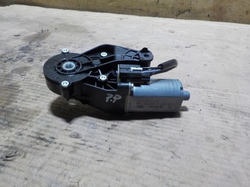 MOTOREK PRAVÉHO SEDADLA MERCEDES W212 3.5B