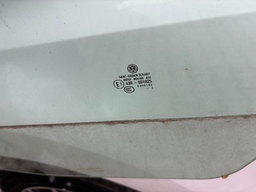 SKLO (OKNO) BOČNÍ DVEŘE VW T6.1 LEVÁ/PRAVÁ 2022R