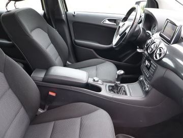 Mercedes Klasa B W246 Sports Tourer 180 BlueEFFICIENCY 122KM 2014 Mercedes B B 180, Navi, Klima, Parktronic, zdjęcie 8