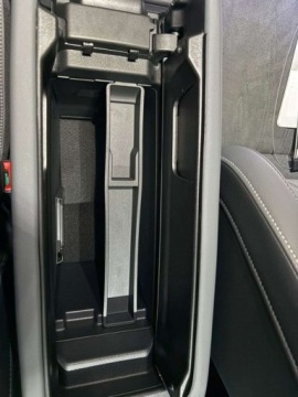 Volkswagen Passat B8 Variant Facelifting 2.0 TDI SCR 150KM 2024 Volkswagen Passat Variant 2.0 TDI 150 KM DSG LED Lane Assist Tempomat, zdjęcie 33