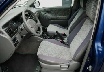 Suzuki Grand Vitara I Standard 1.6 i 16V 94KM 2003 Suzuki Grand Vitara Suzuki Grand Vitara 1.6 Limited 1.6 Benzyna 94KM, zdjęcie 19