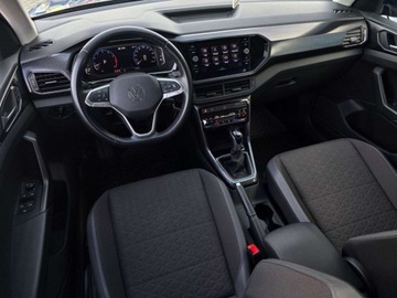 Volkswagen T-Cross SUV 1.5 TSI 150KM 2022 Volkswagen T-Cross 1.5TSI 150KM FV23 DSG Style Pakiety: Tech - Komfort - Z, zdjęcie 23