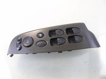 PANEL PRZEŁĄCZNIK SZYB HONDA CIVIC VIII M38467