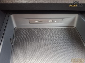 Seat Leon IV Sportstourer 2.0 TDI CR 150KM 2022 Seat Leon 2,0 tdi 150 KM DSG FR panorama navi virtual led alu zarejestrowa, zdjęcie 24