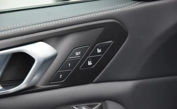 BMW X5 G05 2023 BMW X5 BMW X5 45e XDrive, Skretna tylna os, Reflektory laserowe 3.0 394KM, zdjęcie 15