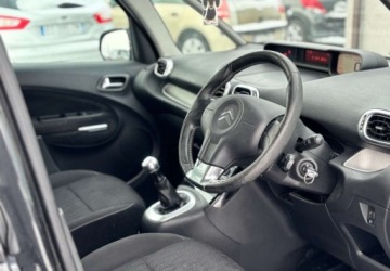 Citroen C3 Picasso 2010 Citroen C3 Picasso Kierownica po prawej stronie 1.6 Diesel 90KM, zdjęcie 7