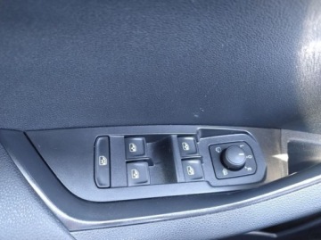 Skoda Karoq Crossover Facelifting 1.5 TSI ACT 150KM 2023 Skoda Karoq 1,5 TSI 150KM Sportline Krajowy Serwisowany Podgrzewana Szyba, zdjęcie 32
