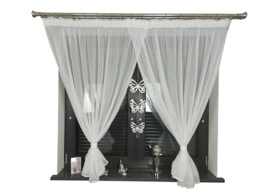 DLA DZIECI FIRANA GOTOWA ZAWIESZKA AŻUROWA 300X145 ZAWIESZKA MOTYL 2