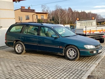 Opel Omega B Kombi 2.5 i V6 170KM 1998 Opel Omega 2,5 v6 *automat* napęd tył *welury*, zdjęcie 3