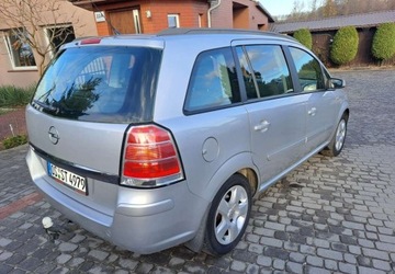 Opel Zafira B 1.6 Twinport ECOTEC 105KM 2006 Opel Zafira OPEL Zafira Bklima NIemcy, zdjęcie 3