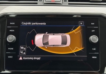 Volkswagen Passat B8 Limousine Facelifting 2.0 TSI 190KM 2021 Volkswagen Passat Business Pakiety, ACC, Ladowarka indukcyjna, GPS, ergoC, zdjęcie 27
