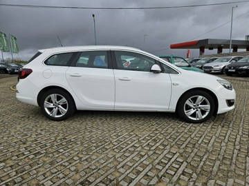 Opel Astra J Sports Tourer 1.4 Turbo ECOTEC 140KM 2012 Opel Astra 1,4 benzyna 140KM zarejestrowany, zdjęcie 18