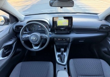 Toyota 2023 Toyota Yaris 1.5i HYBRID Full led Navi Kamera 18.000 km 1.5 Benzyna, zdjęcie 7