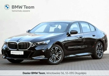 BMW Seria 5 G90-91 2023 BMW Seria 5 BMW 520d SedanPakiet sportowy MKamery 360Dostepne w BMW TEAM