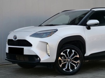 Toyota 2025 Od ręki - Style 1.5 Hybrid AWD 116KM | Tempomat adaptacyjny!, zdjęcie 4