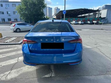 Skoda Octavia IV Liftback 1.5 TSI EVO 150KM 2025 Octavia Edition 130 Selection 1.5 TSI mHEV DSG 150KM 2025, zdjęcie 3