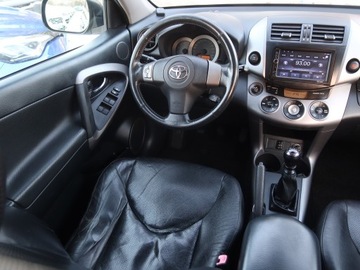 Toyota RAV4 III MPV 2.2 16V D-4D 177KM 2006 Toyota RAV 4 2.2 D-CAT, 174 KM, 4X4, Klima, zdjęcie 6