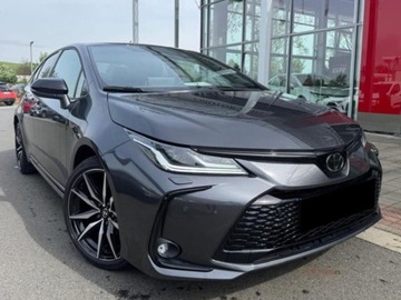 Toyota Corolla XII Sedan Facelifting 1.8 Hybrid 140KM 2025 TOYOTA Corolla GR Sport 1.8 Hybrid 140KM, zdjęcie 2