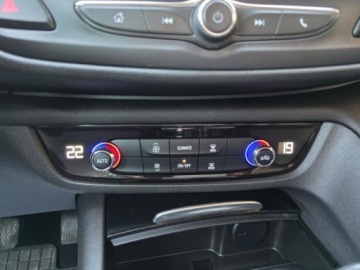 Opel Insignia II Grand Sport 1.5 Turbo 165KM 2018 OPEL INSIGNIA B 1.5l Turbo benzyna 165KM Salon PL*1 Wł * Bezwypadkowy, zdjęcie 16