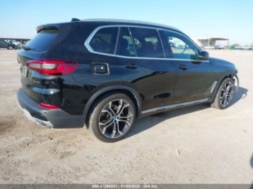 BMW X5 G05 2021 BMW X5 2021r., 3.0L 3.0 Benzyna 335KM, zdjęcie 3