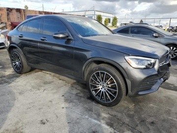 Mercedes GLC C253 2021 Mercedes-Benz GLC 300 4Matic 2021 2.0L 2.0 Benzyna 255KM, zdjęcie 4