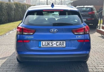 Hyundai i30 III Wagon 1.4 MPi 100KM 2019 Hyundai i30 1,4 100KM Lift NAVI Kamera Klima Bezwypadkowy Dla wymagajacych, zdjęcie 3