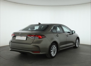 Toyota Corolla XII Sedan 1.5 VVT-i 125KM 2021 Toyota Corolla 1.5 VVT-i, Salon Polska, zdjęcie 4