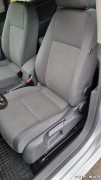 Volkswagen Golf VI 2009 Volkswagen Golf Oszczedny i trwaly 1.9 TDI 1.9 Diesel 105KM, zdjęcie 11