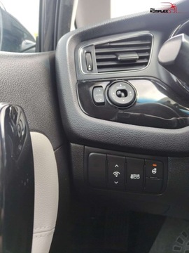 Kia Ceed II Kombi 1.6 CRDi 128KM 2014 Kia Ceed 1.6 CRDI 128KM Automat Xenon Navi Kamera Cofania 1.6 Diesel 128KM, zdjęcie 21