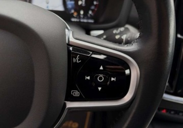 Volvo V60 II  2020 Volvo V60 B4 197KM INSCRIPTION BLIS navi BEZWYPADKOWY automat, zdjęcie 22