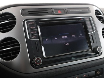 Volkswagen Tiguan I SUV Facelifting 2.0 TDI BlueMotion Technology 150KM 2015 Volkswagen Tiguan panorama klima auto navi kamera, zdjęcie 22