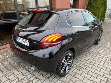 Peugeot 208 I Hatchback 5d Facelifting 1.2 PureTech 110KM 2017 Peugeot 208 1.2 benzyna 110 KM GT - LINE zarej w PL zadbany zamiana, zdjęcie 4