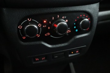 Dacia Dokker Mikrovan TCe 115KM 2016 Dacia Dokker 1.2 TCe, Navi, Klima, Tempomat, zdjęcie 15