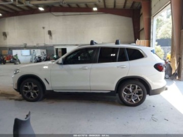 BMW X3 G01 2022 BMW X3 xDrive30i 2022 2.0l 2.0 Benzyna 248KM, zdjęcie 2