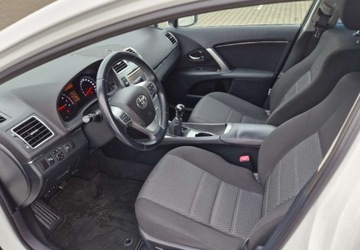 Toyota Avensis 2012 Toyota Avensis 1.8 Niski Przebieg Kamera Navi Serwis Zarejestrowana, zdjęcie 16